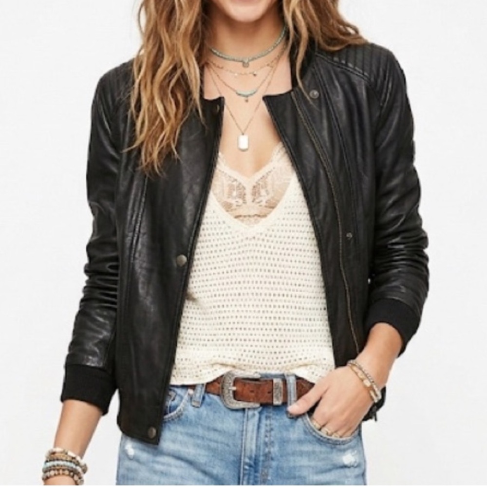 WRANGLER Leather Moto Bomber Jacket W’s XS Black Ribbed Biker Coat Quiet Luxury